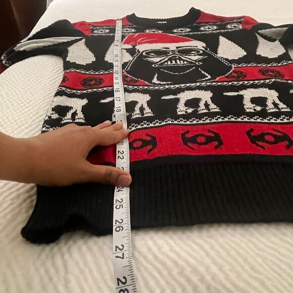 Star Wars Santa Christmas Sweater Black Red Holiday Knit Pullover Unisex Size S - Picture 3 of 6